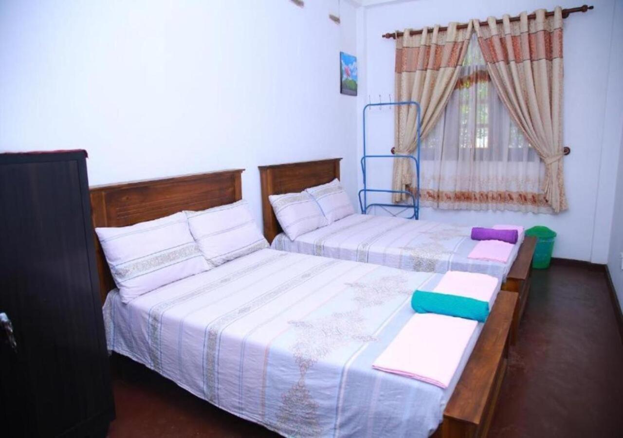 Weerakoon Guest Apartman Hikkaduwa Kültér fotó