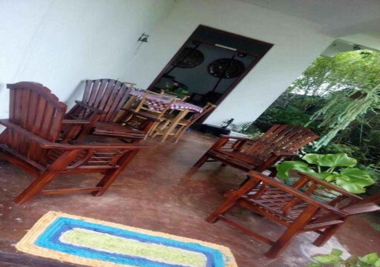 Weerakoon Guest Apartman Hikkaduwa Kültér fotó
