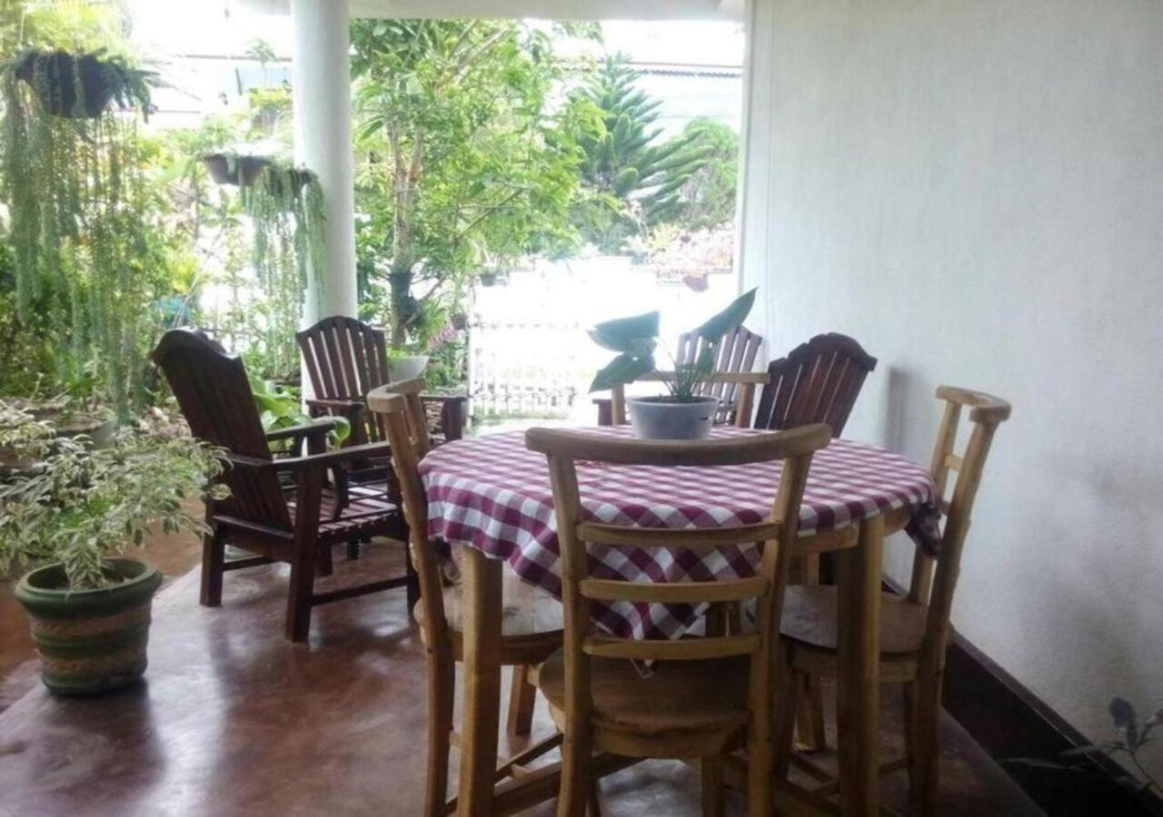 Weerakoon Guest Apartman Hikkaduwa Kültér fotó